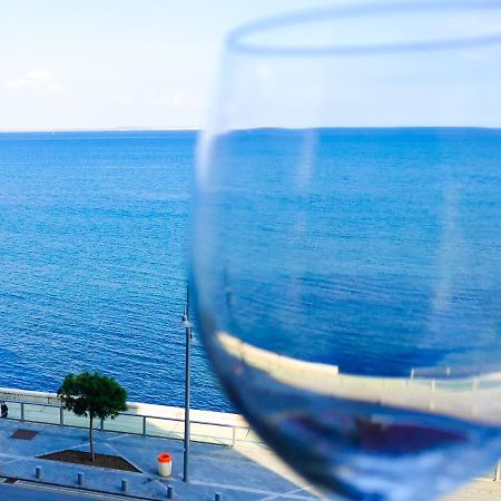 Flirty Flamingo Seaview Seafront Apartment Λάρνακα Εξωτερικό φωτογραφία