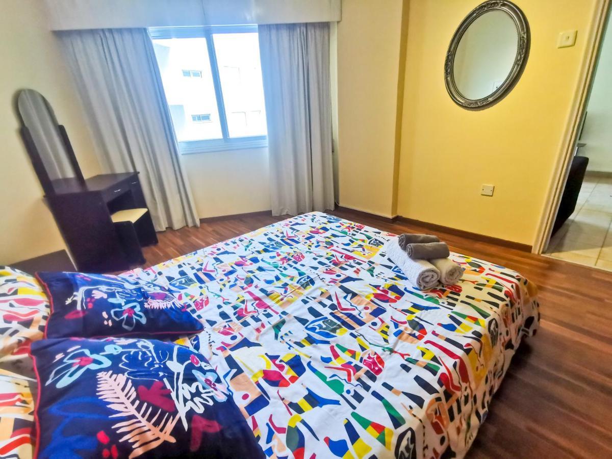 Flirty Flamingo Seaview Seafront Apartment Λάρνακα Εξωτερικό φωτογραφία